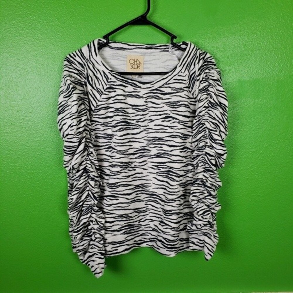 Chaser Women's Zebra Print pullover crew neck scrunchy sleeve sweater size large